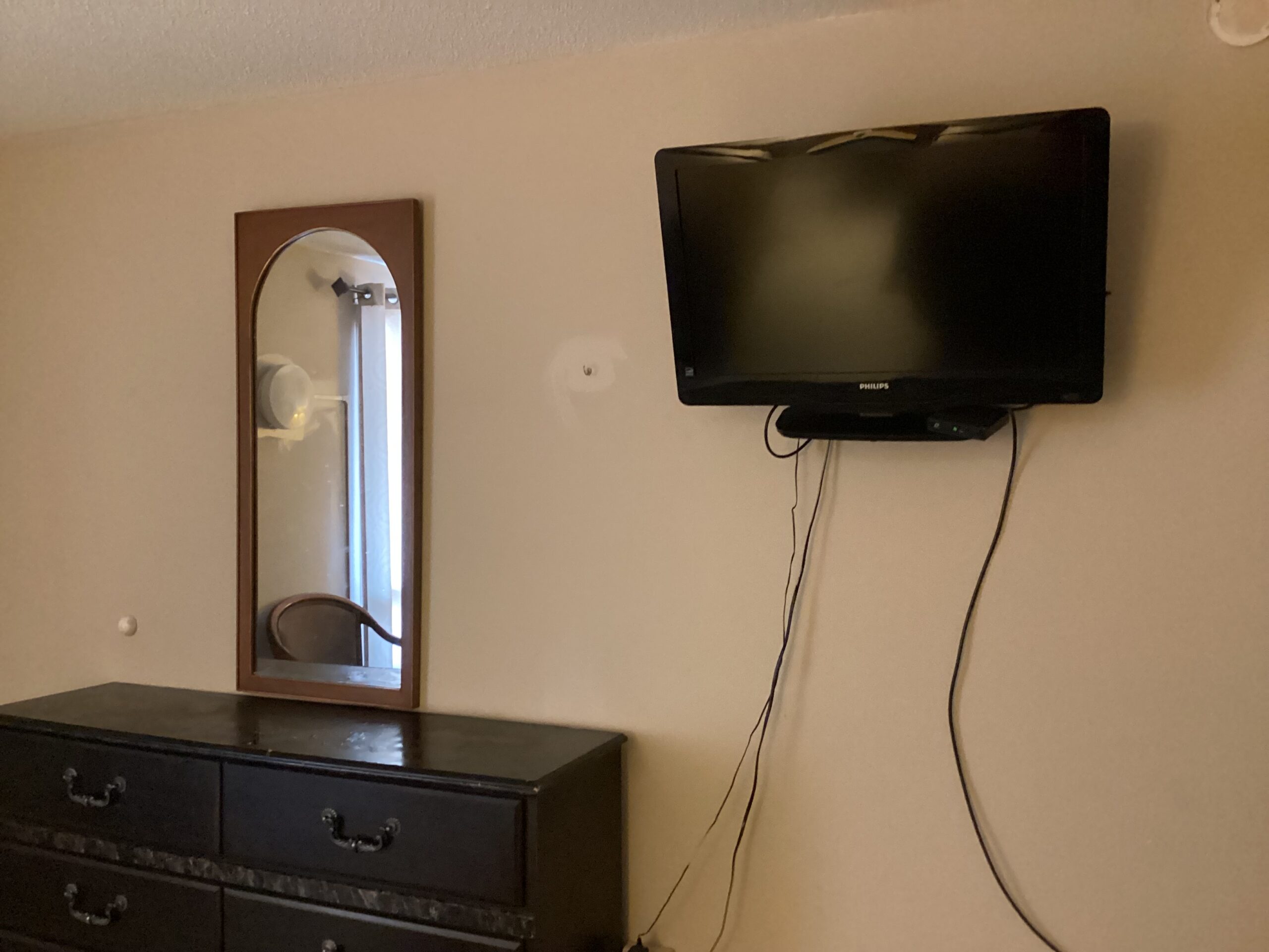 Picture of Television, Mirror, and Drawer
